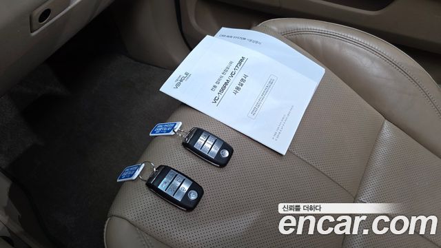 Kia Canival 2017 — photo 27