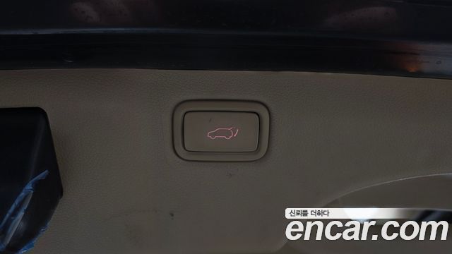 Kia Canival 2017 — photo 33