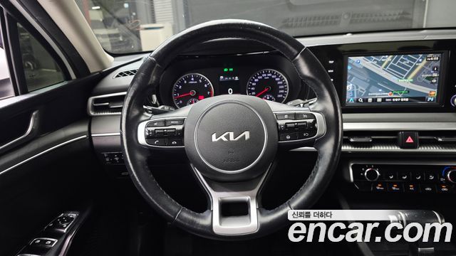 Kia K5 2022 — photo 19