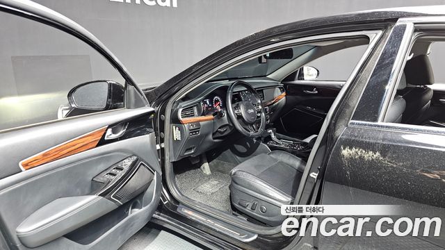 Kia K7 2017 — photo 10