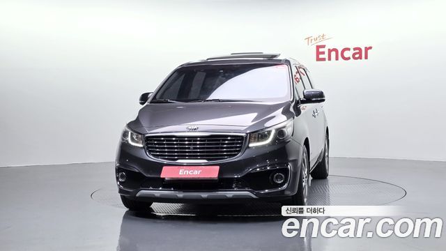 Kia Canival 2018 — photo 3