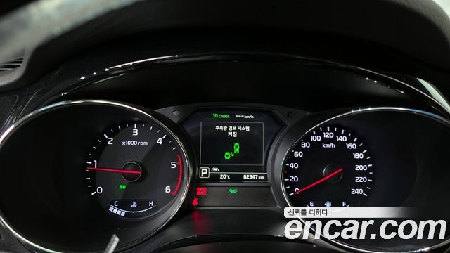 Kia Canival 2018 — photo 11