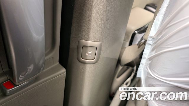 Kia Canival 2018 — photo 29
