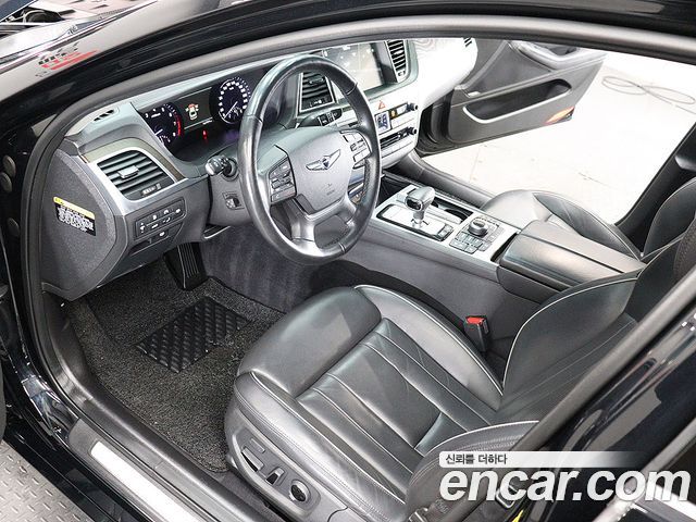 Genesis G80 2017 — photo 10