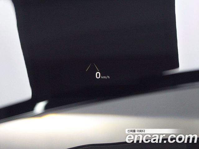 Genesis G80 2017 — photo 19