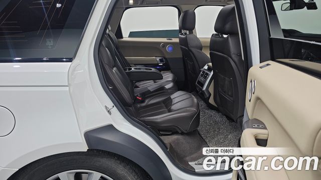 Land Rover Range Rover Sport 2016 — photo 11