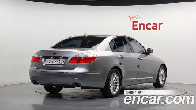 Hyundai Genesis 2008 — photo 2