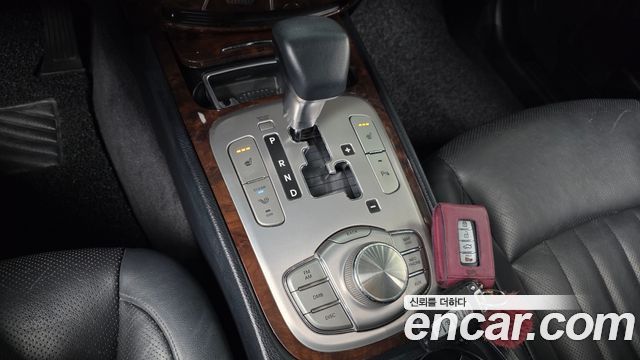Hyundai Genesis 2008 — photo 9