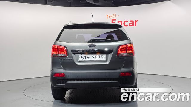 Kia Sorento 2011 — photo 4