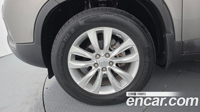 Kia Sorento 2011 — photo 5