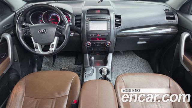 Kia Sorento 2011 — photo 7