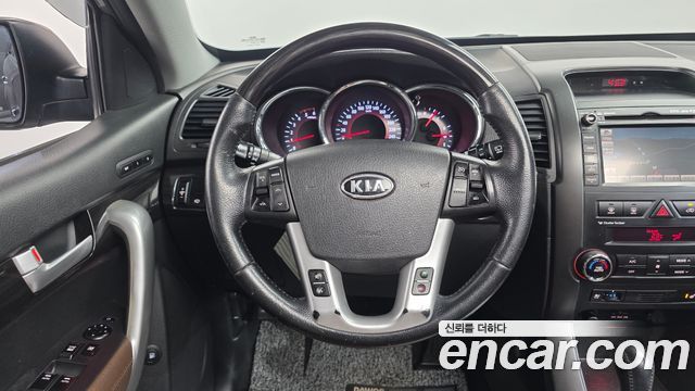 Kia Sorento 2011 — photo 14