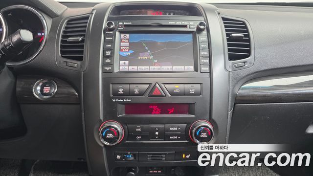 Kia Sorento 2011 — photo 15