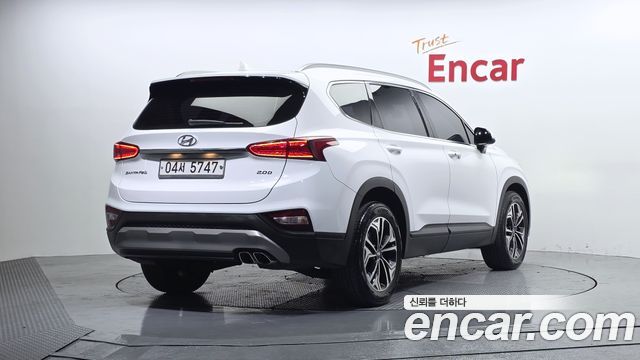 Hyundai Santafe 2019 — photo 2