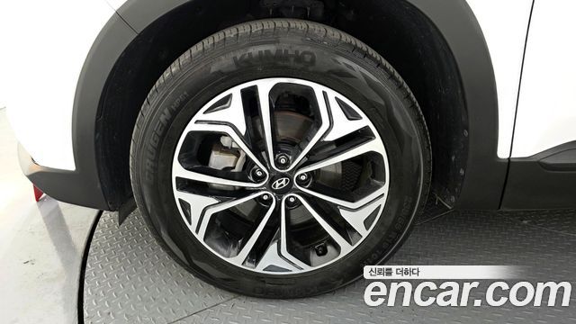 Hyundai Santafe 2019 — photo 5