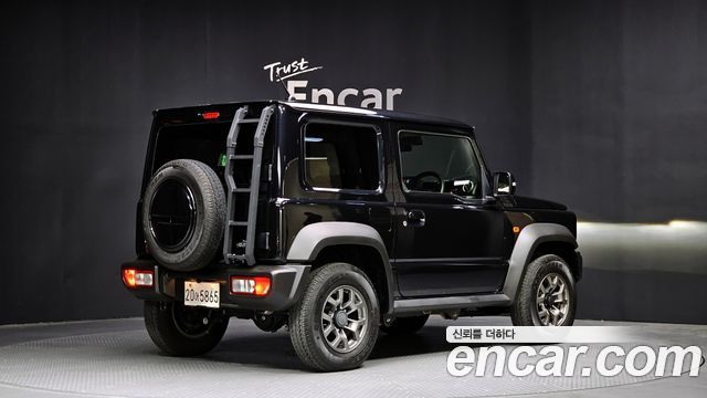 Suzuki Jimny 2023 — photo 2