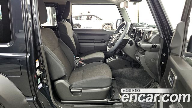Suzuki Jimny 2023 — photo 17