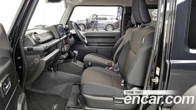 Suzuki Jimny 2023 — photo 18