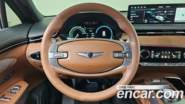 Genesis GV70 2023 — photo 20
