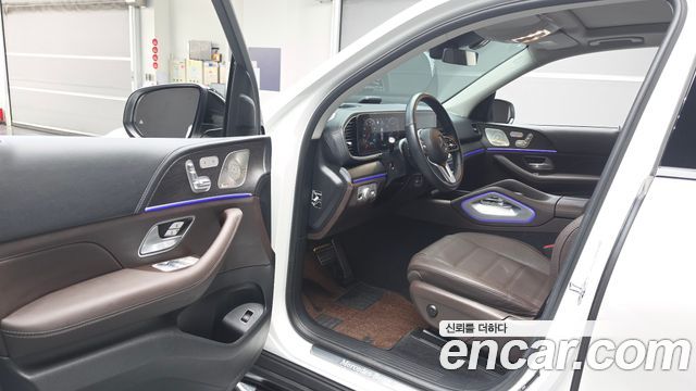 Mercedes-Benz GLE-Class 2022 — photo 13
