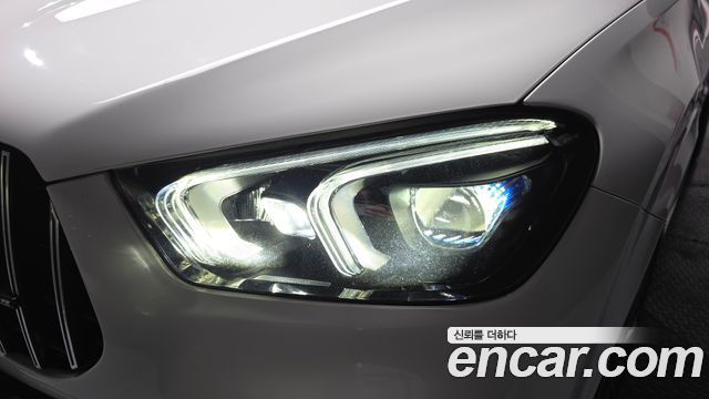 Mercedes-Benz GLE-Class 2022 — photo 8