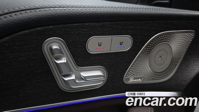 Mercedes-Benz GLE-Class 2022 — photo 25