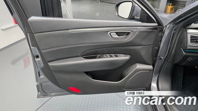 Renault Korea SM6 2024 — photo 14