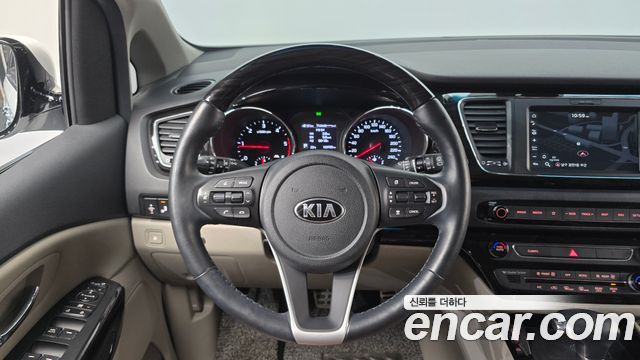 Kia Canival 2019 — photo 13
