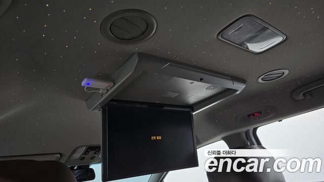 Kia Canival 2019 — photo 18
