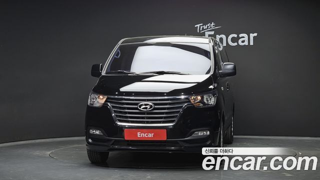 Hyundai Starex 2019 — photo 3