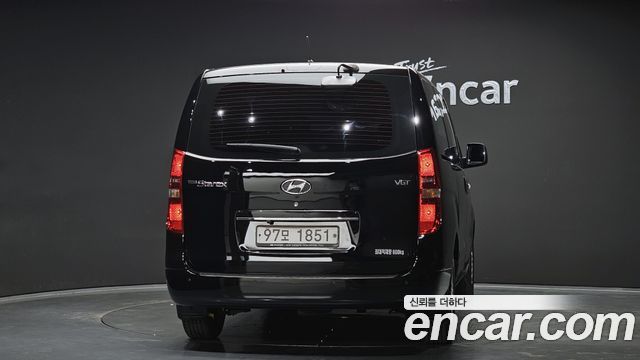 Hyundai Starex 2019 — photo 4