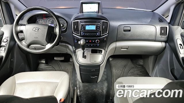 Hyundai Starex 2019 — photo 7