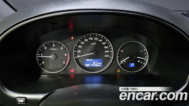 Hyundai Starex 2019 — photo 8