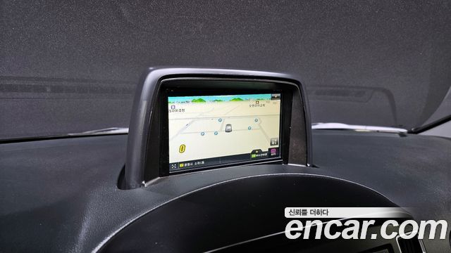 Hyundai Starex 2019 — photo 13
