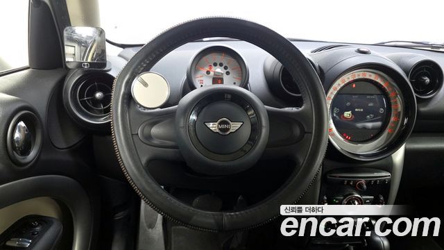 Mini Countryman 2014 — photo 12