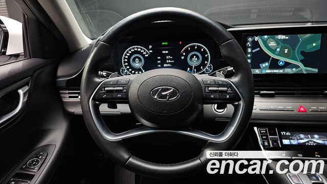 Hyundai Grandeur 2023 — photo 13