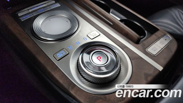 Genesis G80 2021 — photo 12