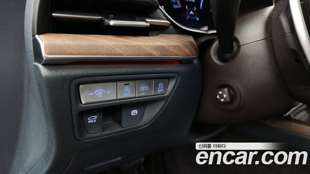Genesis G80 2021 — photo 22