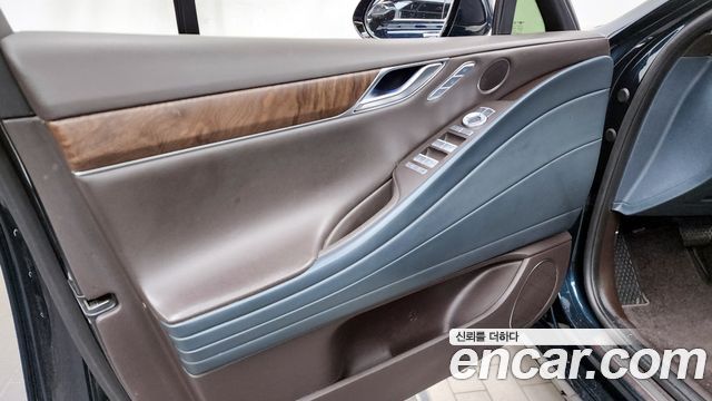 Genesis G80 2021 — photo 14