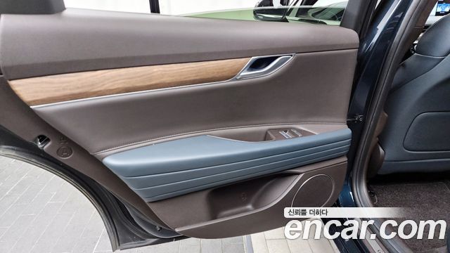 Genesis G80 2021 — photo 15