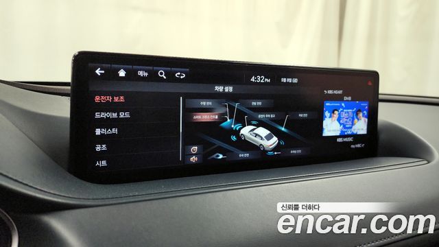 Genesis G80 2021 — photo 30