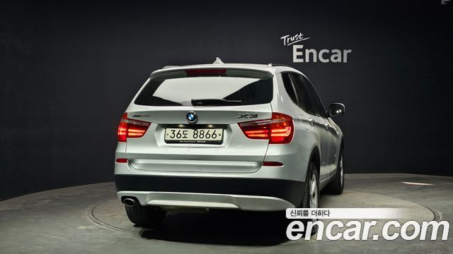 BMW X3 2011 — photo 4