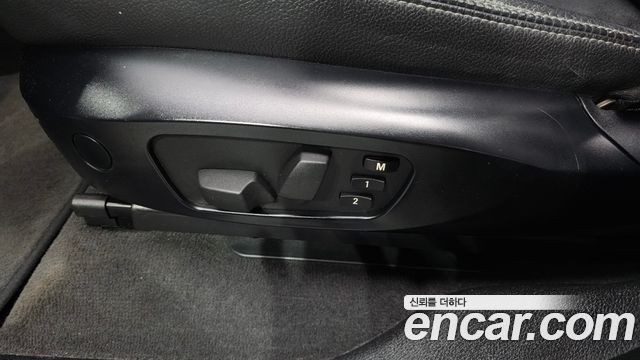 BMW X3 2011 — photo 17