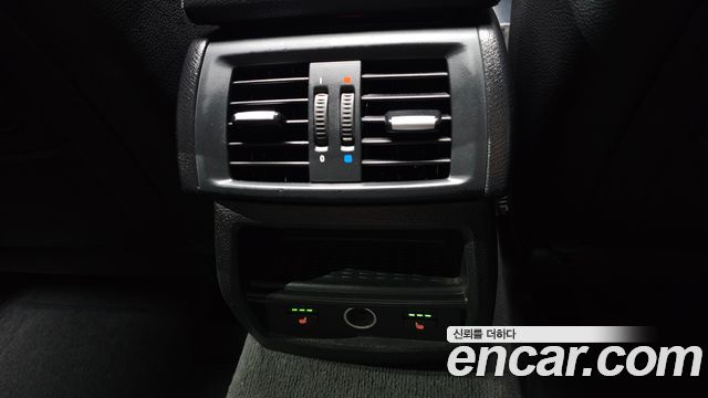 BMW X3 2011 — photo 19