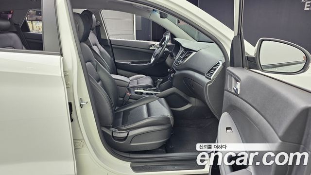 Hyundai Tucson 2016 — photo 17