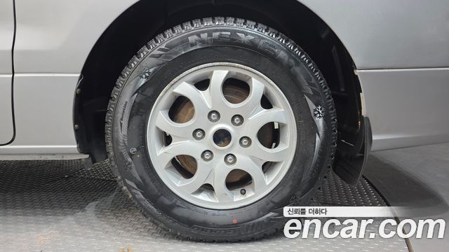 Hyundai Starex 2011 — photo 5
