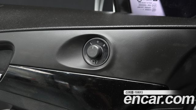 Chevrolet Korea Orlando 2012 — photo 19
