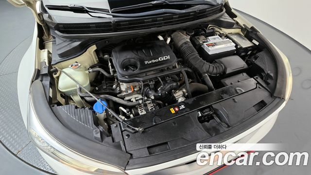 Kia Stonic 2019 — photo 6