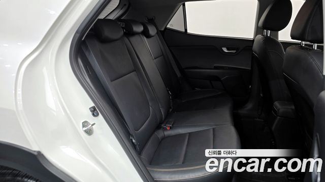 Kia Stonic 2019 — photo 11