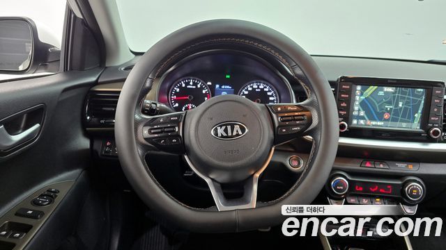 Kia Stonic 2019 — photo 14